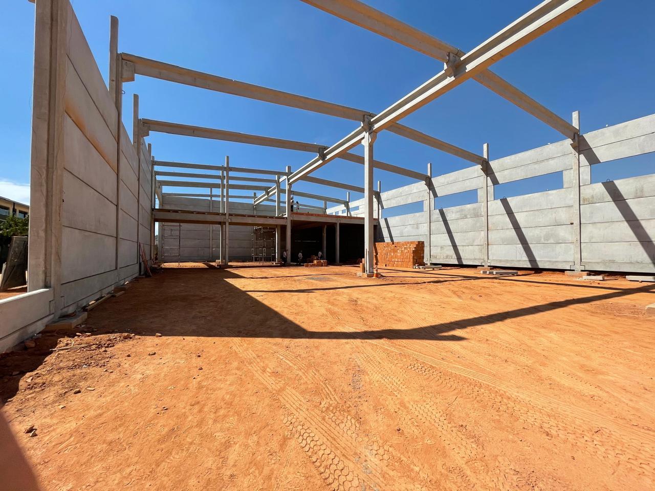 Projeto de engenharia e empreendimento